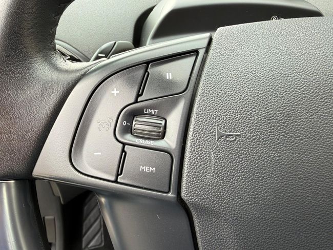 Citroën Grand C4 Spacetourer BlueHDi 96KW (130CV) EAT8 C-Series