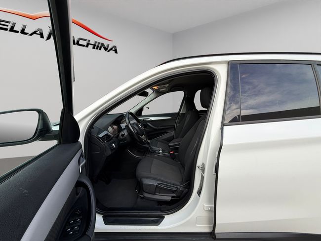 BMW X1 xDrive18d