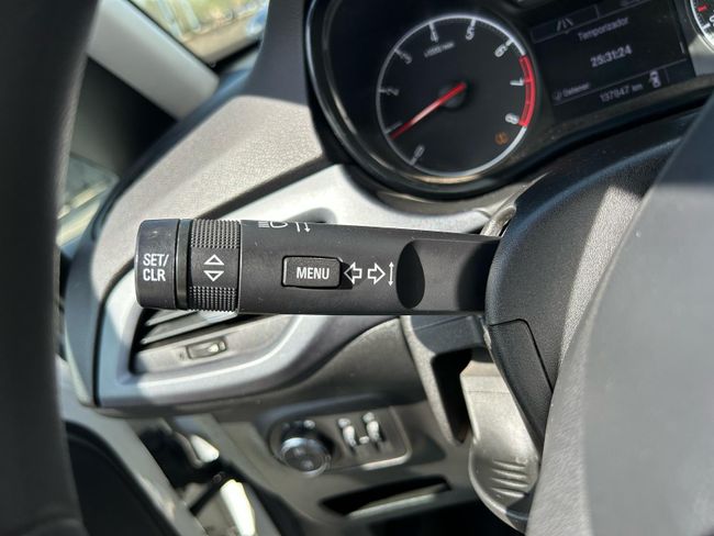 Opel Corsa 1.4 66kW (90CV) Selective Pro