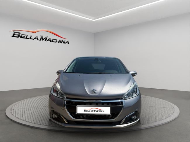 Peugeot 208 5P Signature 1.2L PureTech 60KW (82CV)
