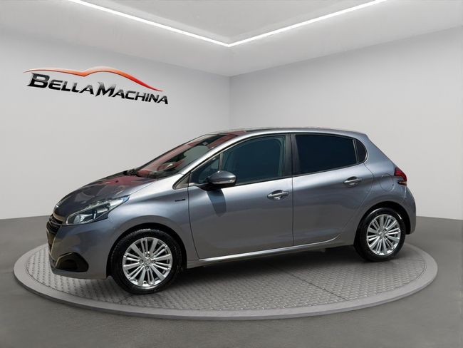 Peugeot 208 5P Signature 1.2L PureTech 60KW (82CV)