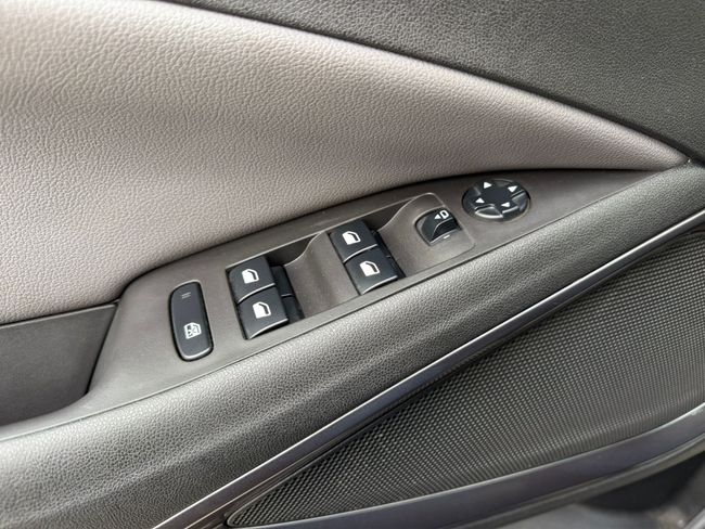 Opel Crossland X 1.5D 75kW Design Line 120 Aniversar. S/S