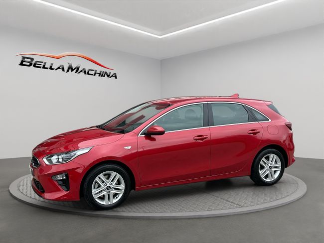 Kia Ceed 1.6 CRDi 85kW (115CV) Drive
