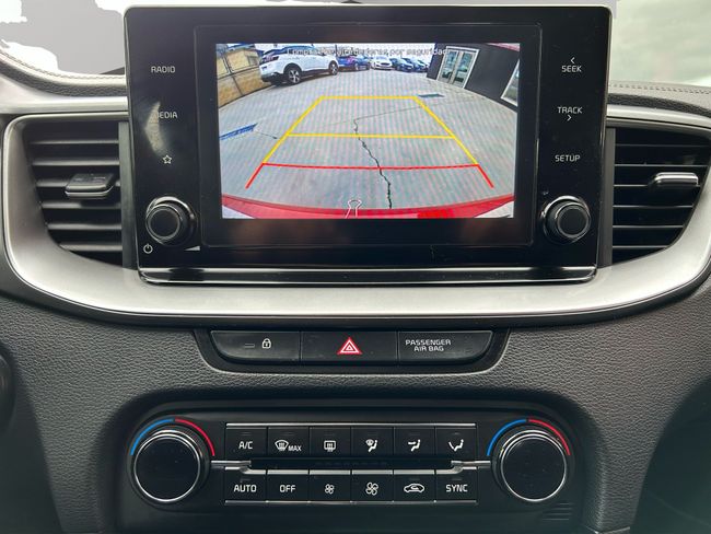 Kia Ceed 1.6 CRDi 85kW (115CV) Drive