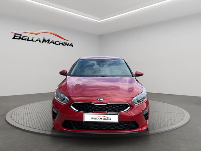 Kia Ceed 1.6 CRDi 85kW (115CV) Drive