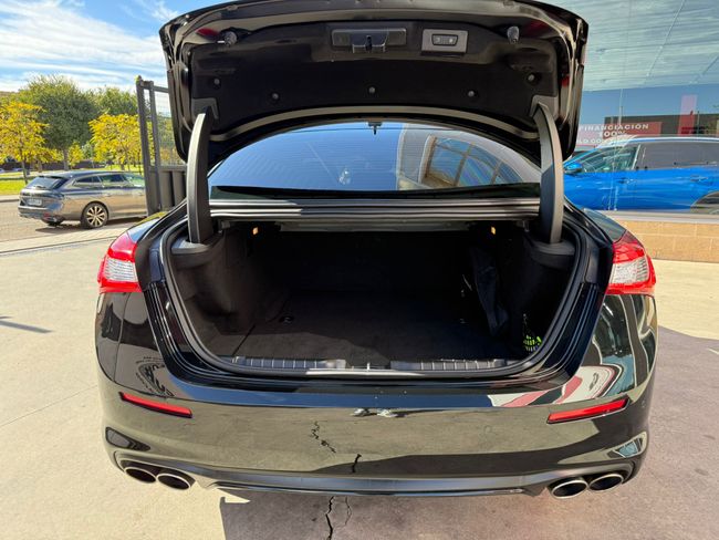 Maserati Ghibli Gransport V6 350 HP RWD