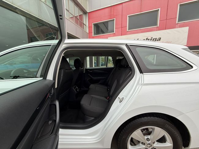 Skoda Octavia Combi 1.0 TSI 81kW(110CV) DSG mHEV Ambi.