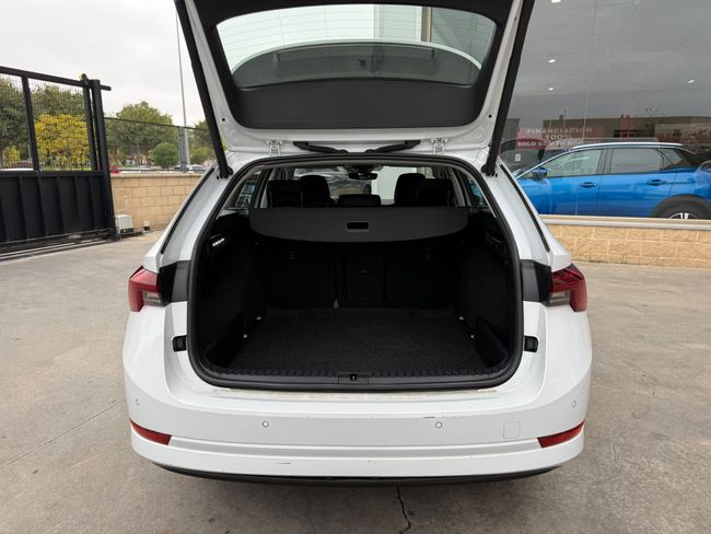 Skoda Octavia Combi 1.0 TSI 81kW(110CV) DSG mHEV Ambi.