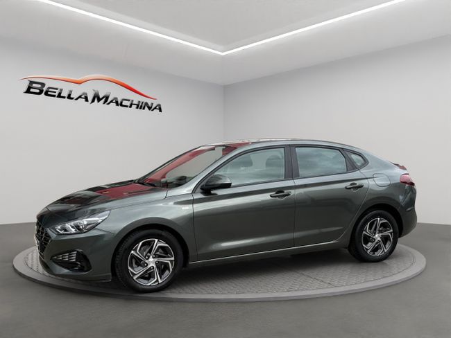 Hyundai i30 1.0 TGDI 48V Tecno Fastback