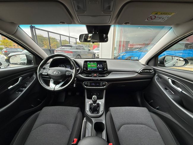 Hyundai i30 1.0 TGDI 48V Tecno Fastback