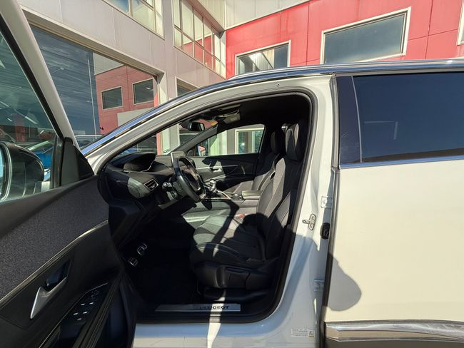 Peugeot 5008 GT-Line 1.2L PureTech 96kW (130CV) S&S