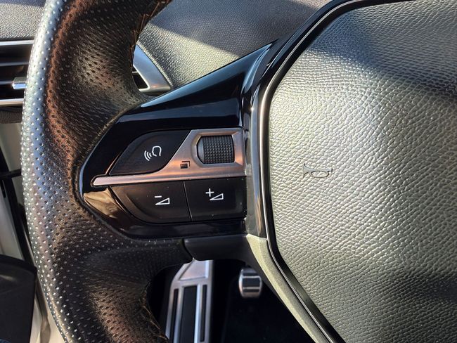 Peugeot 5008 GT-Line 1.2L PureTech 96kW (130CV) S&S