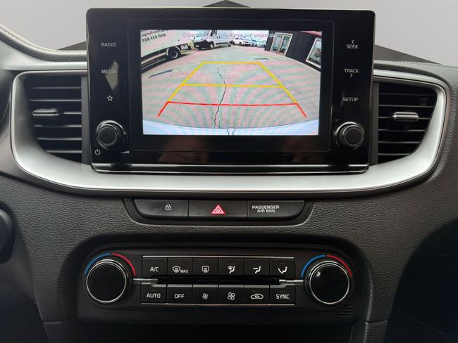 Kia Ceed 1.6 CRDi 100kW (136CV) Drive