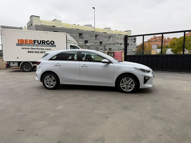 Kia Ceed 1.6 CRDi 100kW (136CV) Drive
