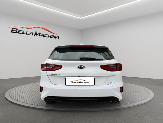 Kia Ceed 1.6 CRDi 100kW (136CV) Drive
