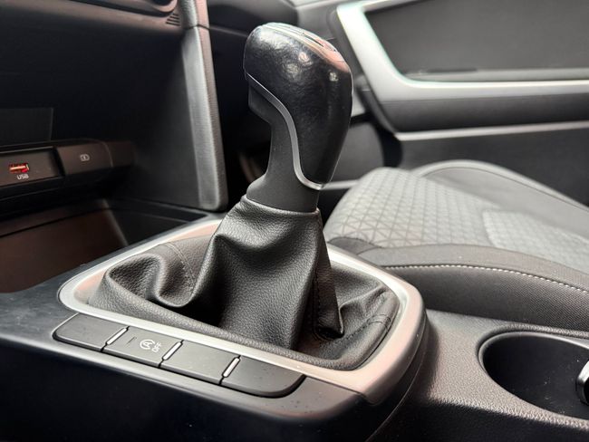 Kia Ceed 1.6 CRDi 100kW (136CV) Drive