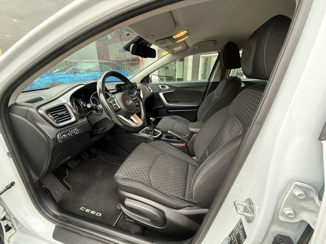 Kia Ceed 1.6 CRDi 100kW (136CV) Drive