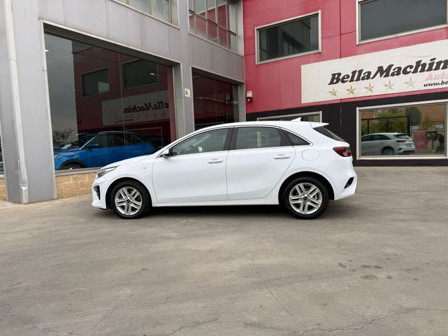 Kia Ceed 1.6 CRDi 100kW (136CV) Drive