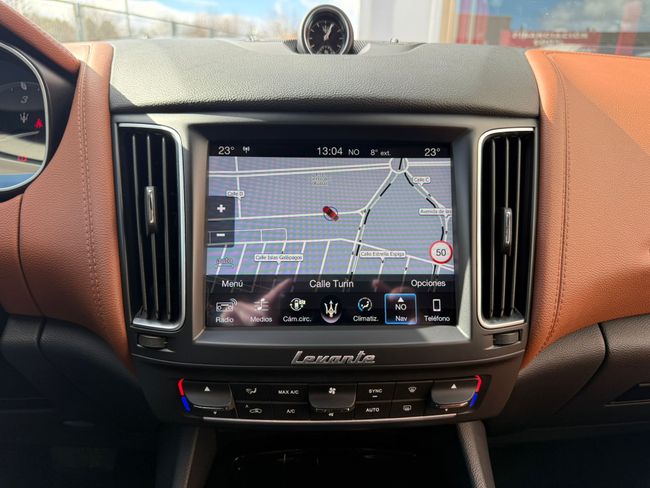 Maserati Levante V6 275 HP D AWD GranLusso