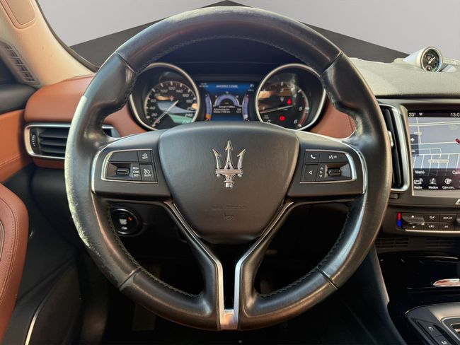 Maserati Levante V6 275 HP D AWD GranLusso