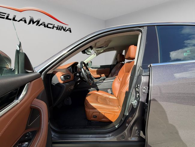 Maserati Levante V6 275 HP D AWD GranLusso