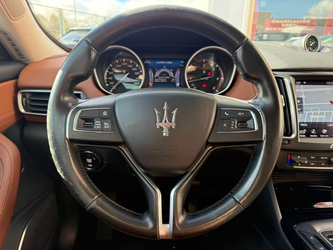 Maserati Levante V6 275 HP D AWD GranLusso