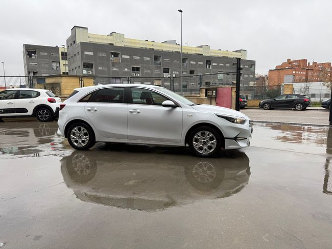 Kia Ceed 1.0 T-GDi 74kW (100CV) Drive