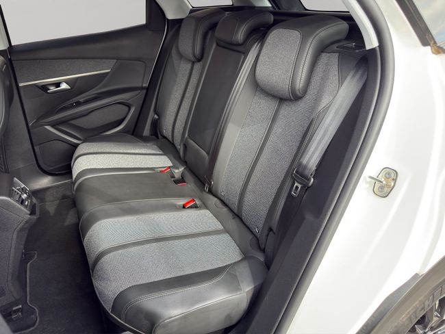 Peugeot 3008 1.5 BlueHDi 96kW (130CV) S&S Allure EAT8