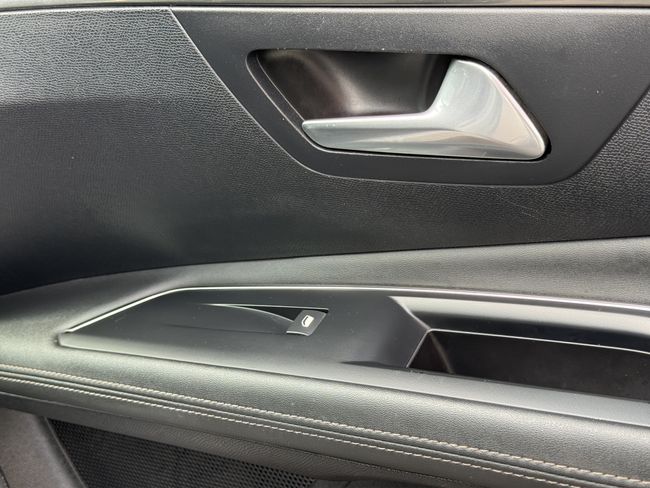 Peugeot 3008 1.5 BlueHDi 96kW (130CV) S&S Allure EAT8