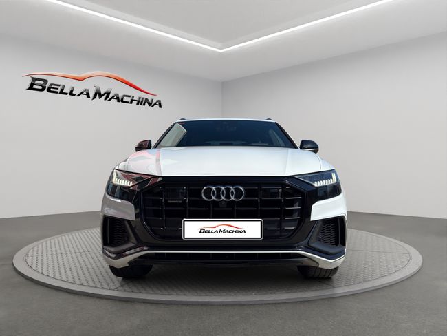 Audi Q8 55 TFSI S Line Plus 250kW quattro tip