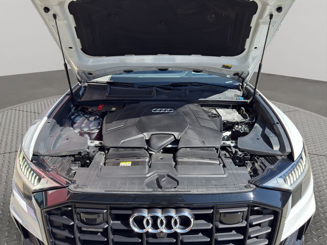 Audi Q8 55 TFSI S Line Plus 250kW quattro tip
