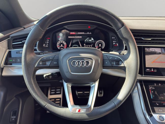 Audi Q8 55 TFSI S Line Plus 250kW quattro tip