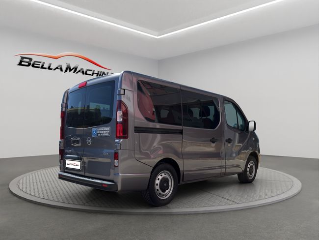 Opel Vivaro L1 9 PLAZAS