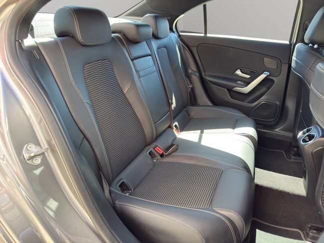 Mercedes Clase A Sedán A 180 d