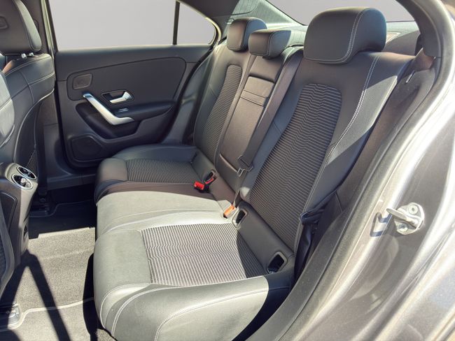 Mercedes Clase A Sedán A 180 d