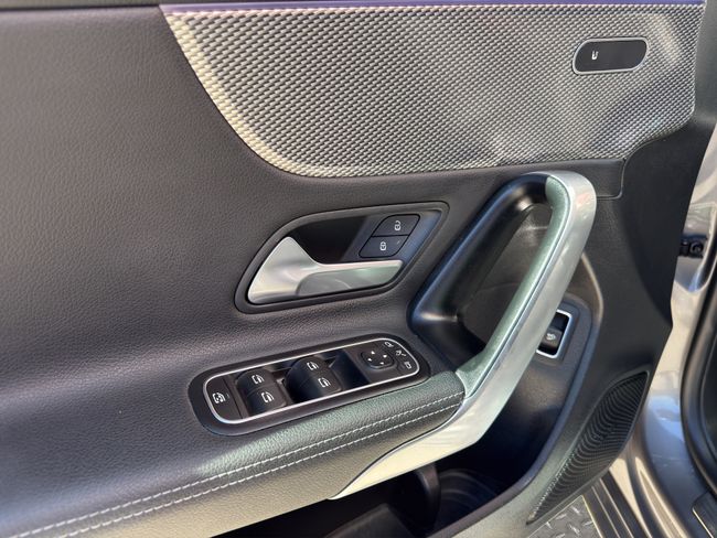 Mercedes Clase A Sedán A 180 d