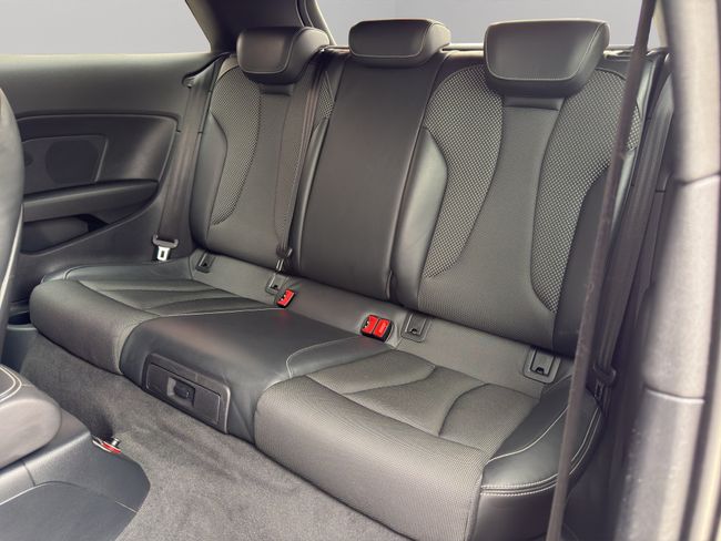 Audi A3 Sportback 2.0 TDI clean d 150CV S line