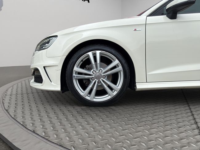 Audi A3 Sportback 2.0 TDI clean d 150CV S line