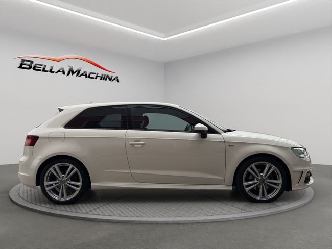 Audi A3 Sportback 2.0 TDI clean d 150CV S line