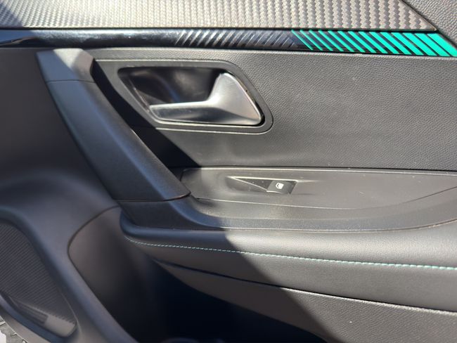 Peugeot 2008 Allure BlueHDI 81kW (110CV)