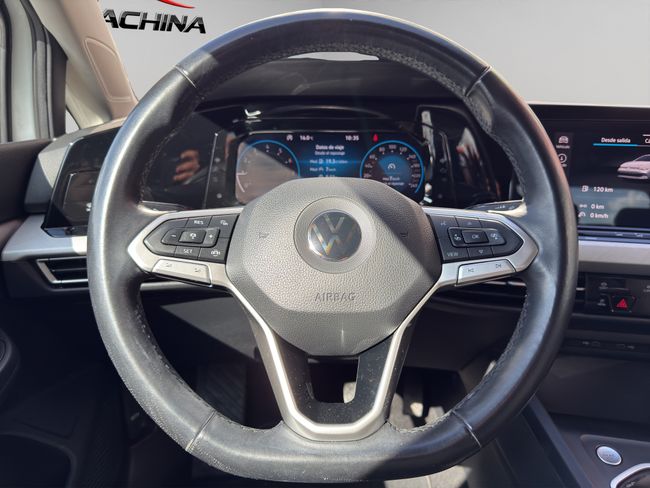 Volkswagen Golf Life 1.5 TSI 96kW (130CV)