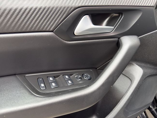 Peugeot 508 5P Allure Pack BlueHDi 130 S&S EAT8