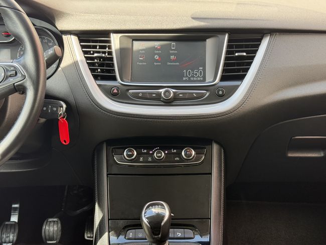 Opel Grandland X 1.2 Turbo Selective