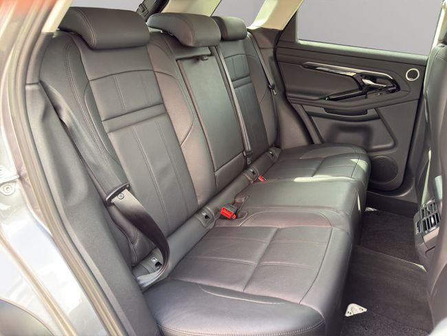 Land-Rover Range Rover Evoque 1.5 P300e I3 SE AUTO 4WD PHEV