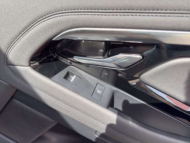 Land-Rover Range Rover Evoque 1.5 P300e I3 SE AUTO 4WD PHEV