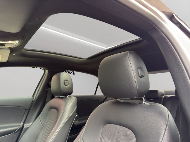 Mercedes Clase A Sedán A 200 d