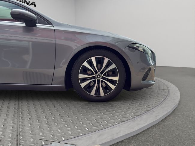 Mercedes Clase A Sedán A 200 d