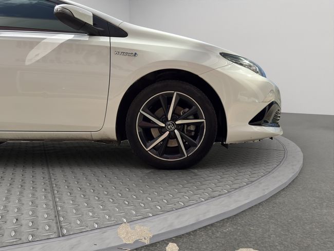 Toyota Auris 1.8 140H Hybrid Feel! Edition