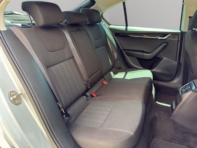 Skoda Octavia 2.0 TDI CR 110KW (150CV) DSG Ambition