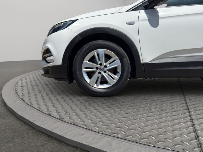 Opel Grandland X 1.2 Turbo Selective